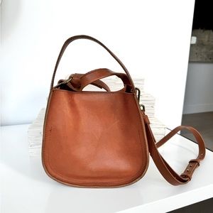 NWT Madewell The Sydney Crossbody Bag in Cognac